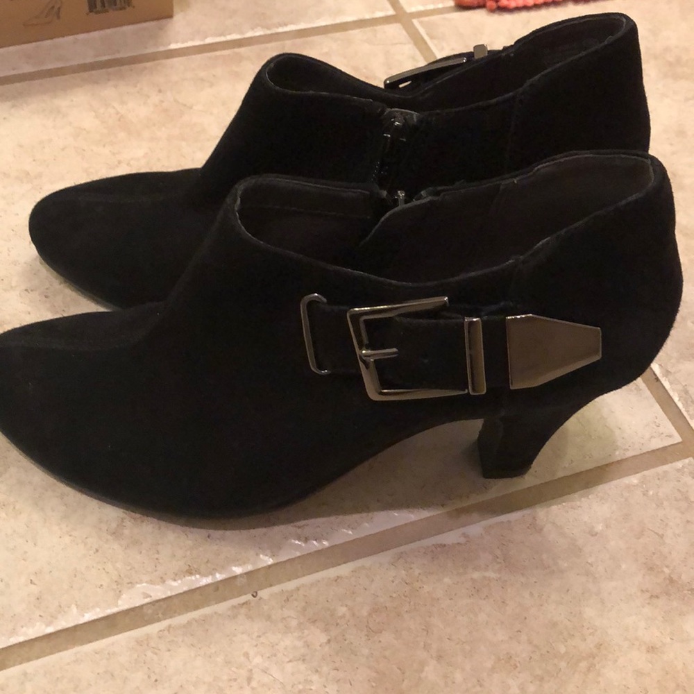 Black suede pumps